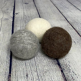  1 Barn box of 3 wool dryer balls